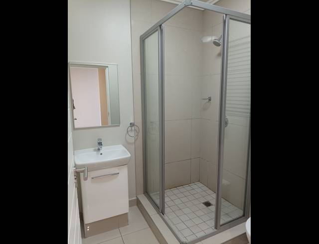 1 BEDROOM APARTMENT TO LET IN UMHLANGA RIDGE